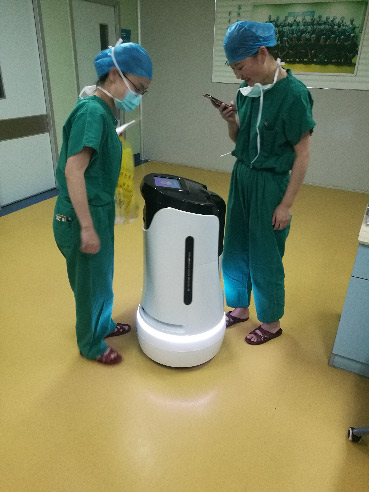 Robot di servizio intelligente ospedaliero